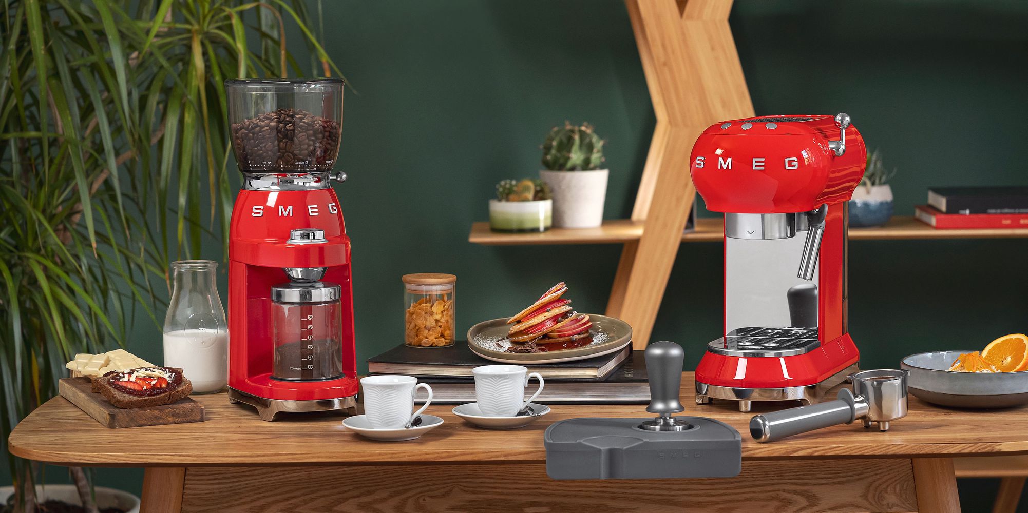 SMEG Espresso Machine - 1350 W - Red - 1 Liter - ECF01RDEU | Buy now at  Cookinglife