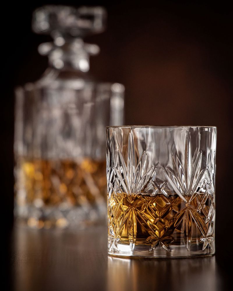 Whiskey Glasses Luxury Set Reusable Ice Cubes Stone for Whisky