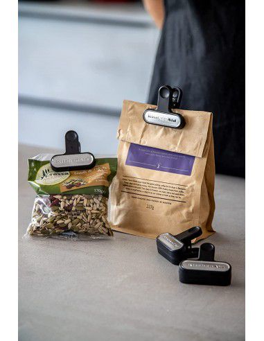 https://cdn2.zilvercms.nl/x1000,q80/http://cookinglife.zilvercdn.nl/uploads/product/images/kitchenaid-set-of-4-food-bag-clips-6cm-freezer-and-dishwasher-safe-food-storage-clips_2.jpg