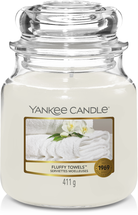 Yankee Candle Medium Jar Fluffy Towels
