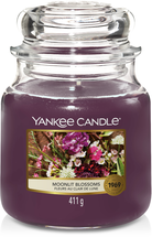 Yankee Candle Medium Moonlit Blossoms - 13 cm / ø 11 cm