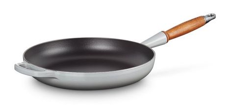 Le Creuset Frying Pan Signature Mist Grey - Ø 28 cm / 2.6 L - enameled non-stick coating