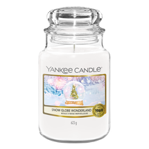 Yankee Candle Large Snow Globe Wonderland - 17 cm / ø 11 cm