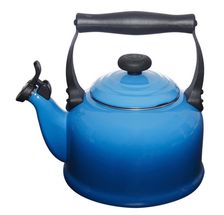 Le Creuset Whistling Kettle Traditional Marseille 2.1 L