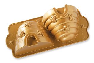 Nordic Ware Cake Tin Beehive Bundt Gold