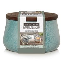 Yankee Candle Outdoor Candle - With Citronella Wax - Sparkling Lemongrass - 7 cm / ø 12 cm