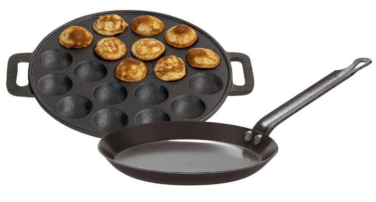 Pancake and crepe pans